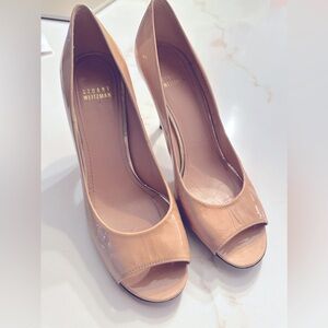 Stuart Weitzman nude peep toe heel. Size 8 worn once!